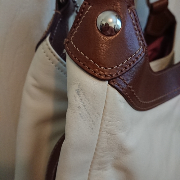 EUC Coach Soho Lynn Smooth Leather Hobo - Picture 9 of 9